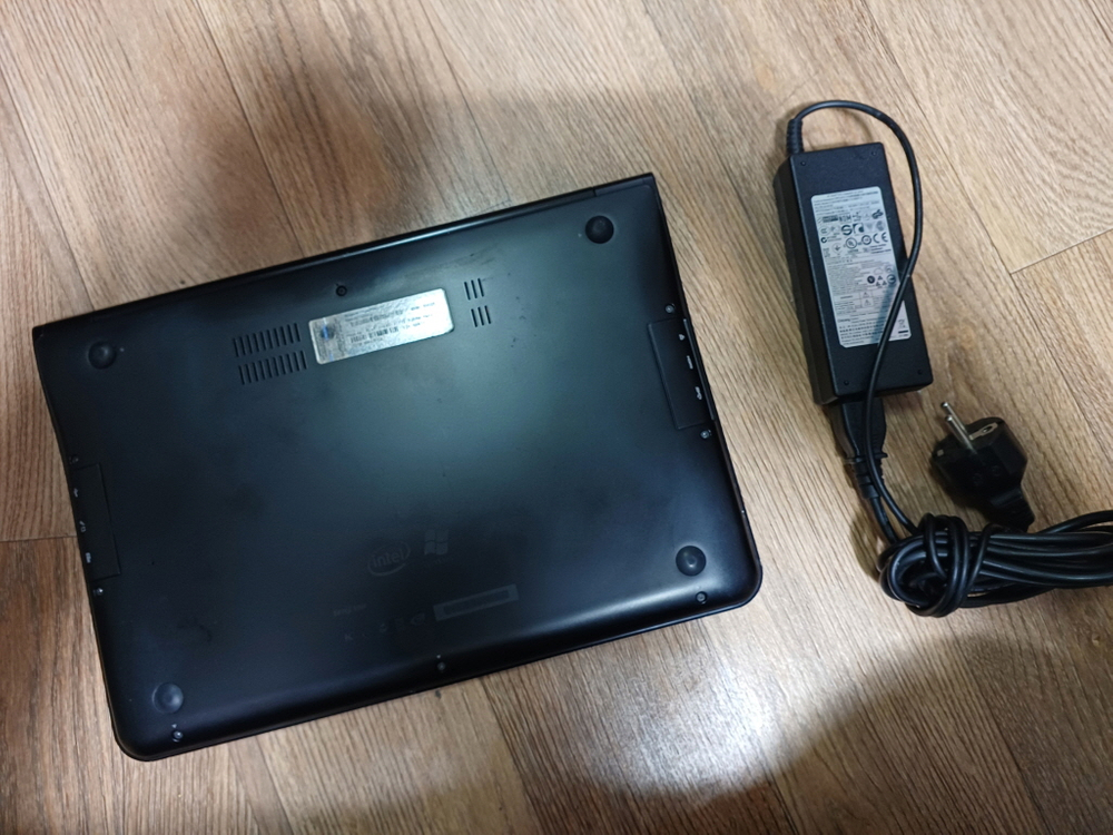 삼성 센스 900X 슬림형 노트북 SSD i5 8GB 키보드고장 이미지