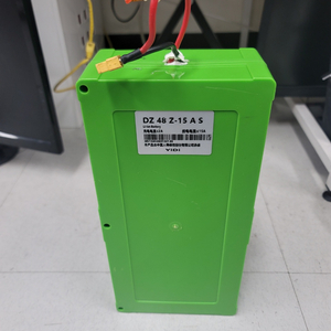 전동스쿠터에 사용하던 48V 15A 배터리 부품, 수리용 (고장)