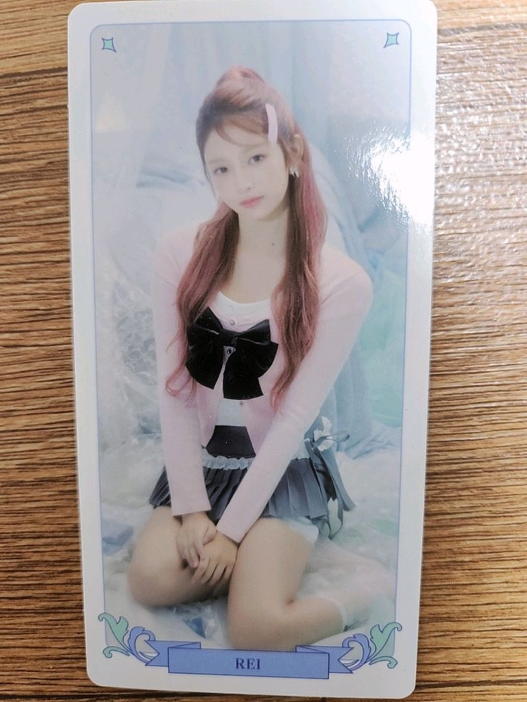 아이브 레이 2024 시즌그리팅 시그 분철 구성품(위시카드/포스트카드) 이미지