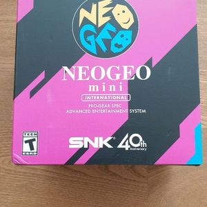 SNK에서 출시한 네오지오 미니