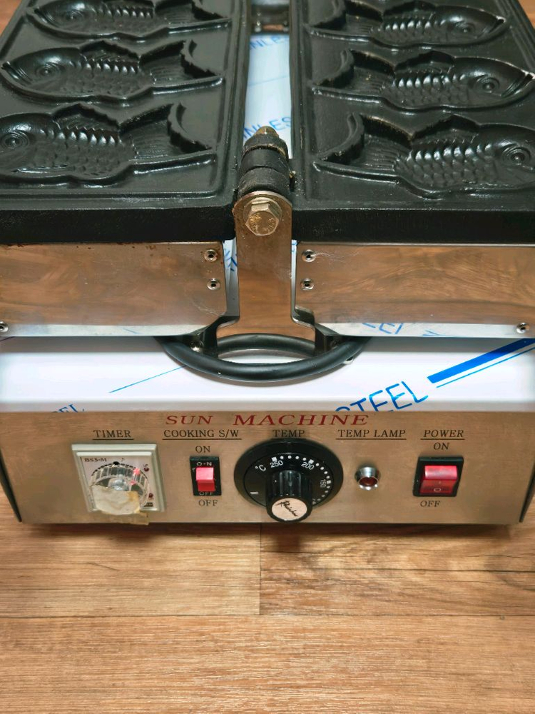 금붕어 빵기계 이미지