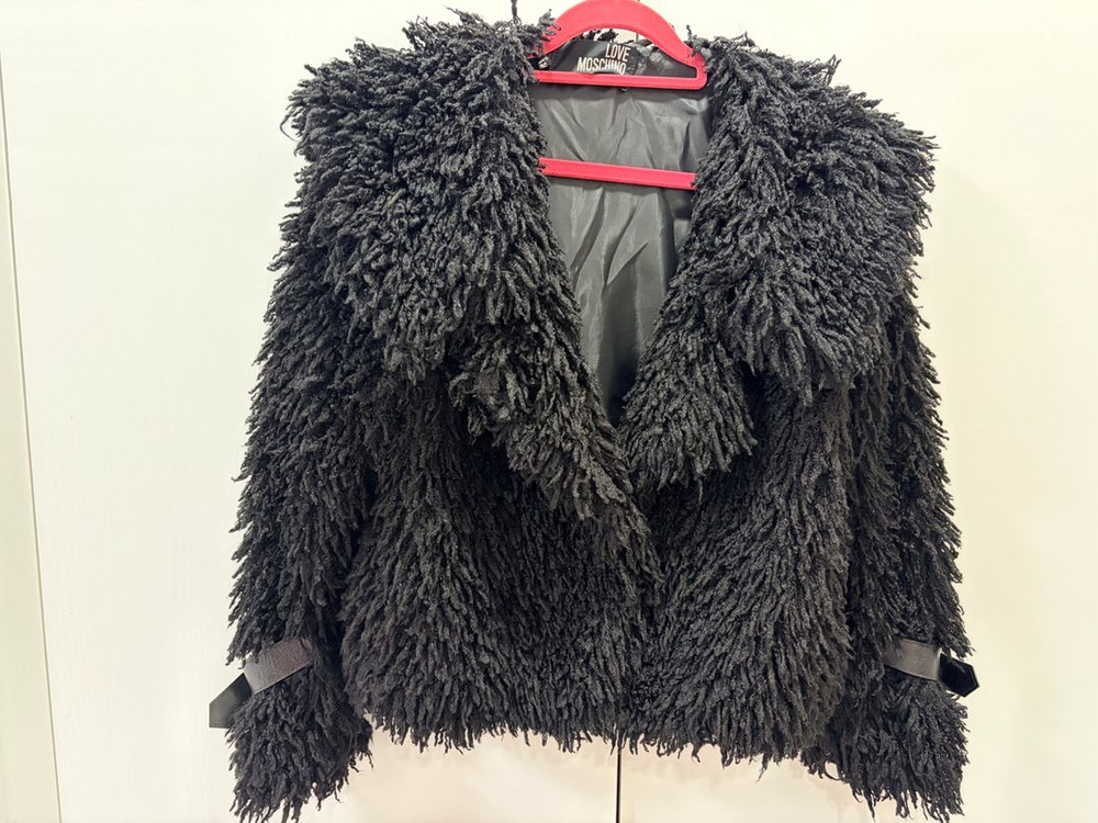 모스키노 뽀글이퍼 자켓--1