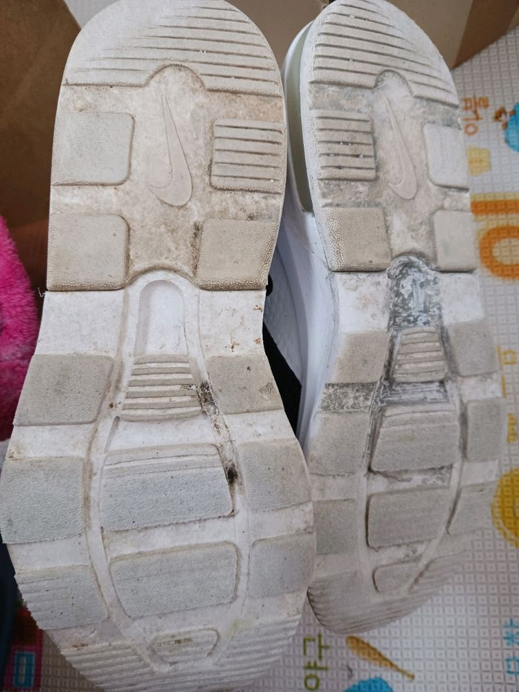 아디다스 나이키 에어 운동화 두켤레--6