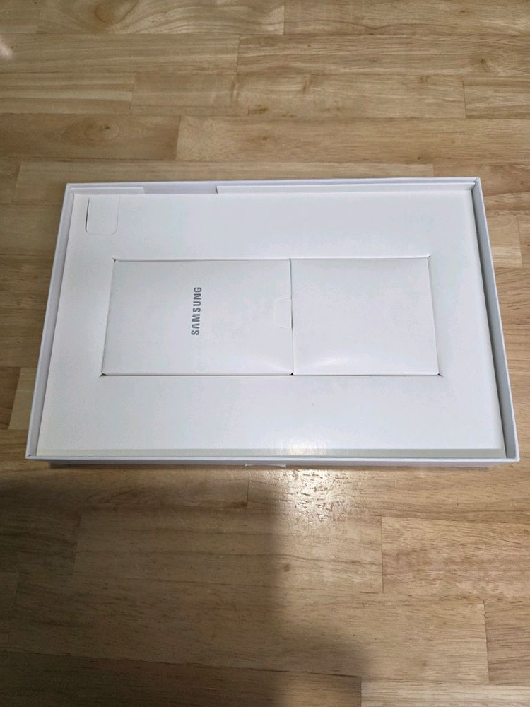 갤럭시탭 A8 팝니다--4