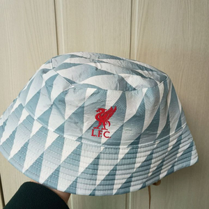 리버풀 버킷햇 판매합니다