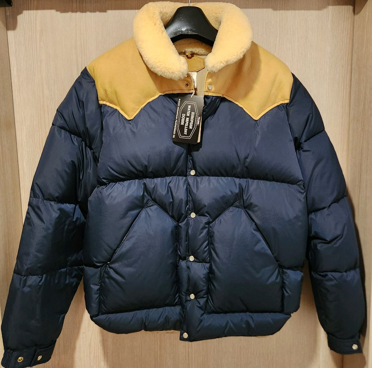 록키마운틴 페더베드 / 크리스티 자켓 네이비 / 42--0