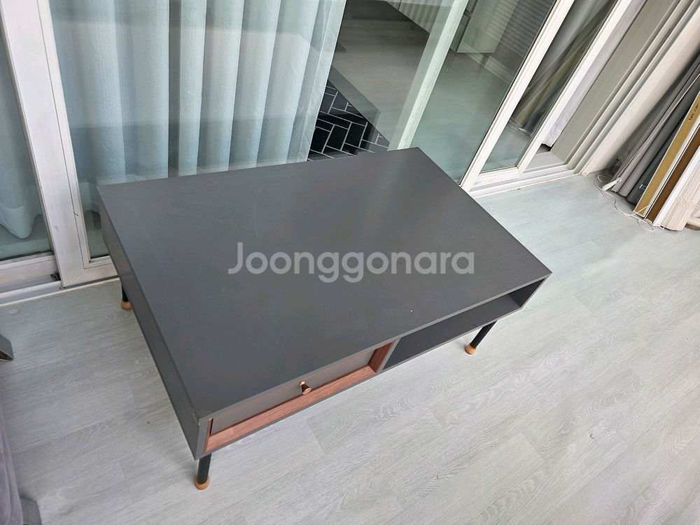모던한 그레이 커피테이블--0