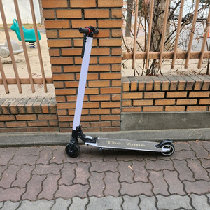 부품용 더존 전동킥보드( 충전기등 없습니다)