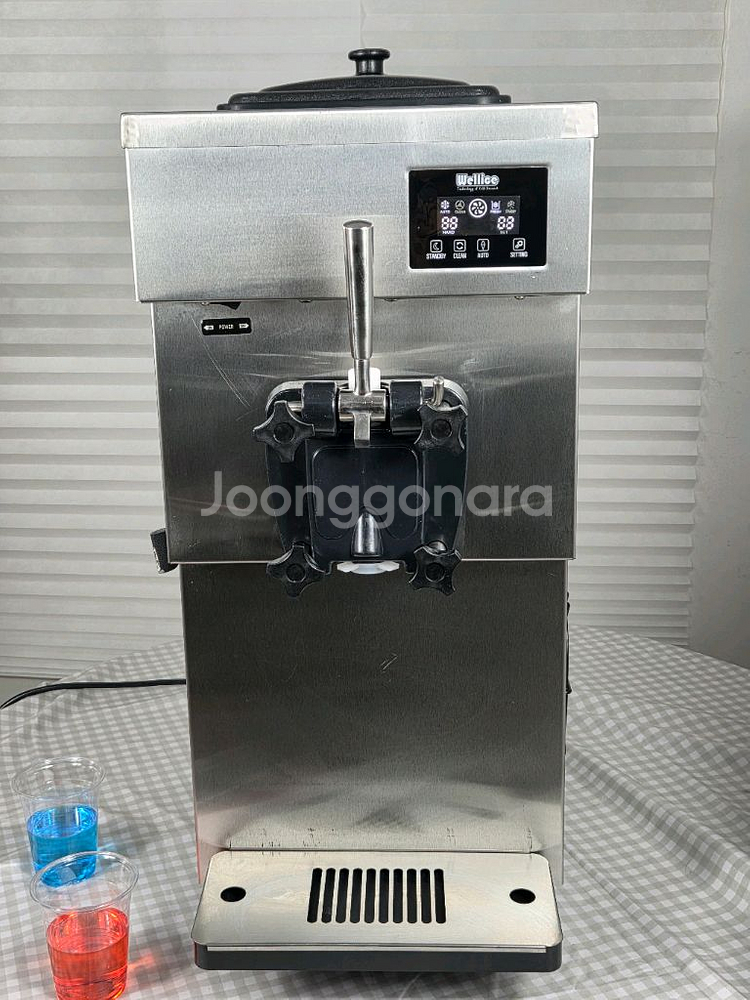 웰아이스 T119 소프트아이스크림/요거트 기계 (신품급) 급매--1