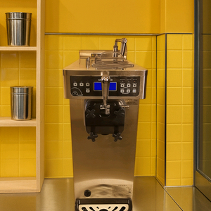 아이스트로 ISI-161TH 소프트아이스크림 기계 상하목장 아이스크림 기계(무상AS 4개월 / 정가 750만 급매