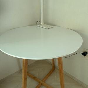 원형 다이닝테이블80cm