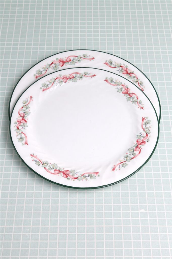 빈티지 코렐 리본 패턴 접시 세트 이미지