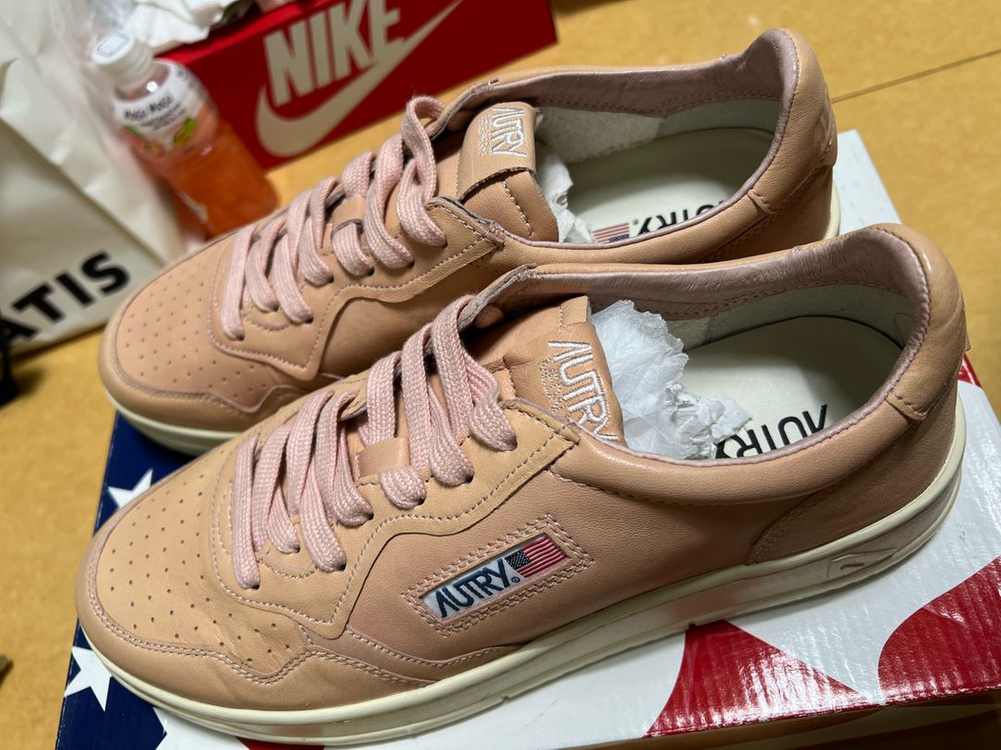 오트리 메달리스트 고트스킨 피치 43 새상품--1