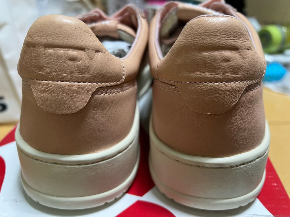 오트리 메달리스트 고트스킨 피치 43 새상품--4