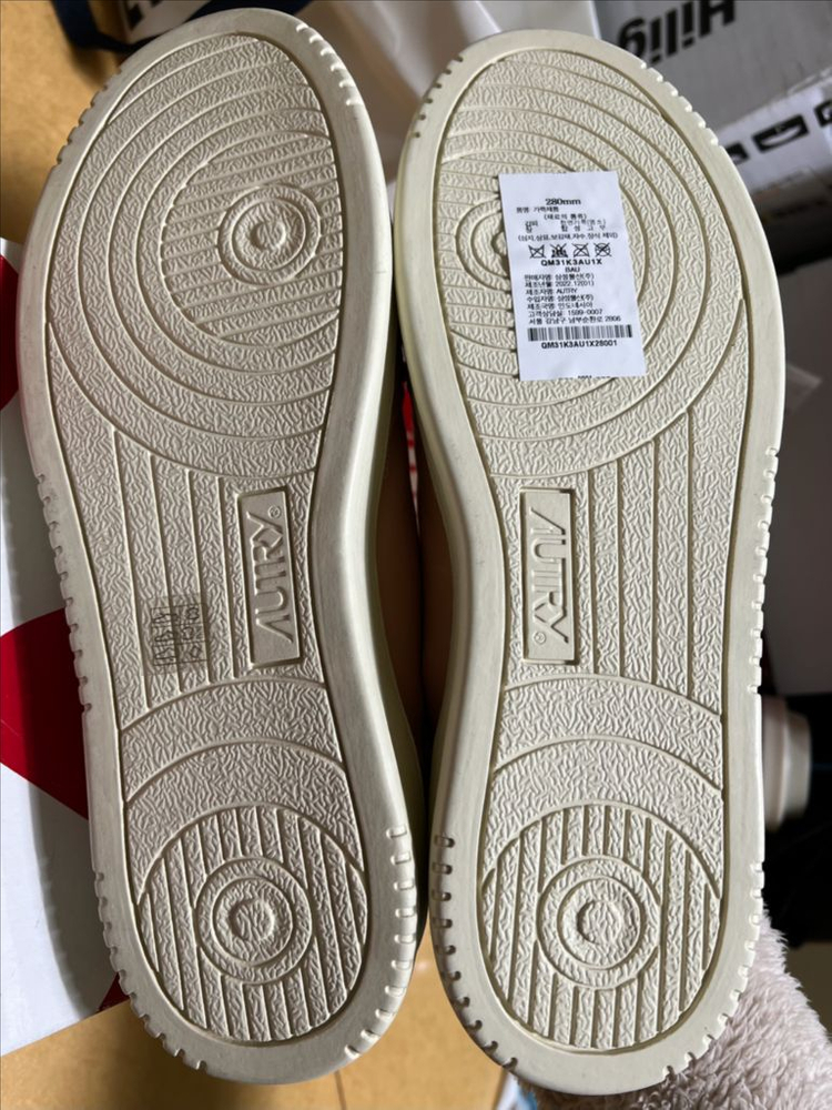 오트리 메달리스트 고트스킨 피치 43 새상품--5