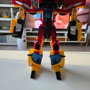 변신 로봇 장난감