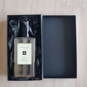 조말론 와일드 블루벨 바디 앤 핸드 워시 250ml 새상품