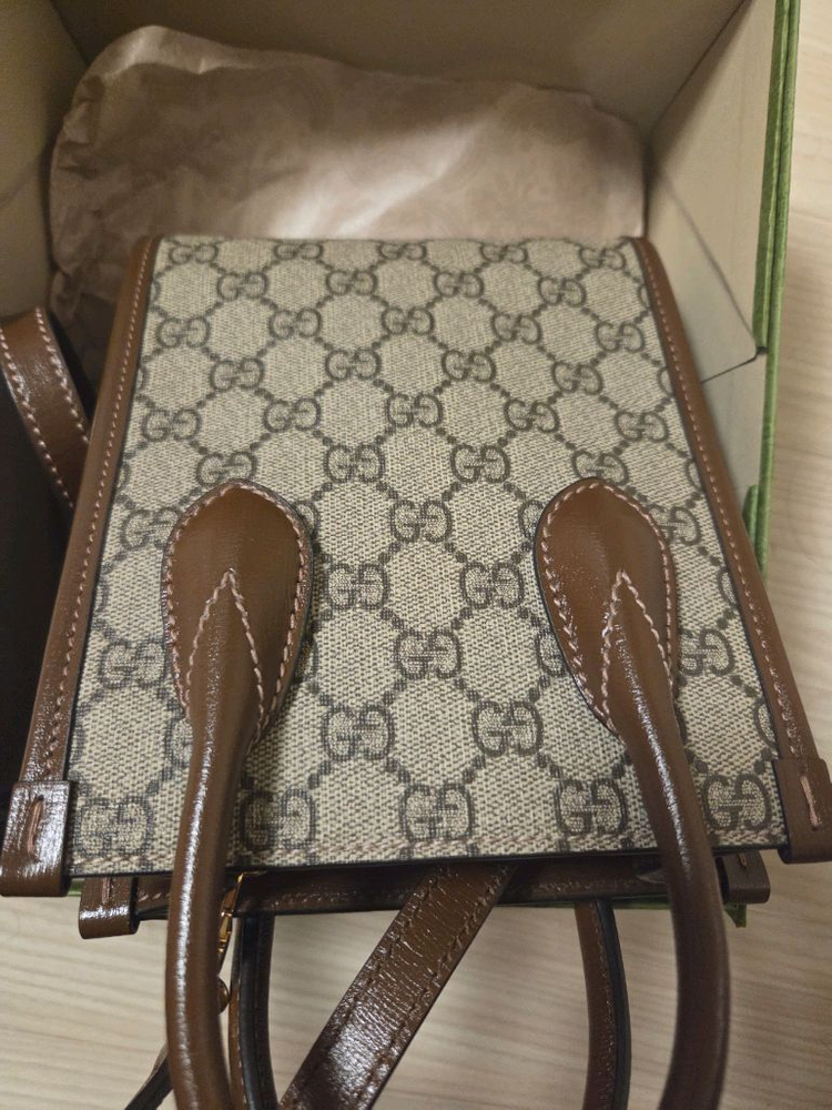 구찌 GG 캔버스 토트백 이미지