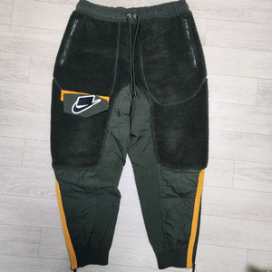 나이키 세르파 양털 조거 팬츠 세콰이어 그린 L사이즈 팔아요