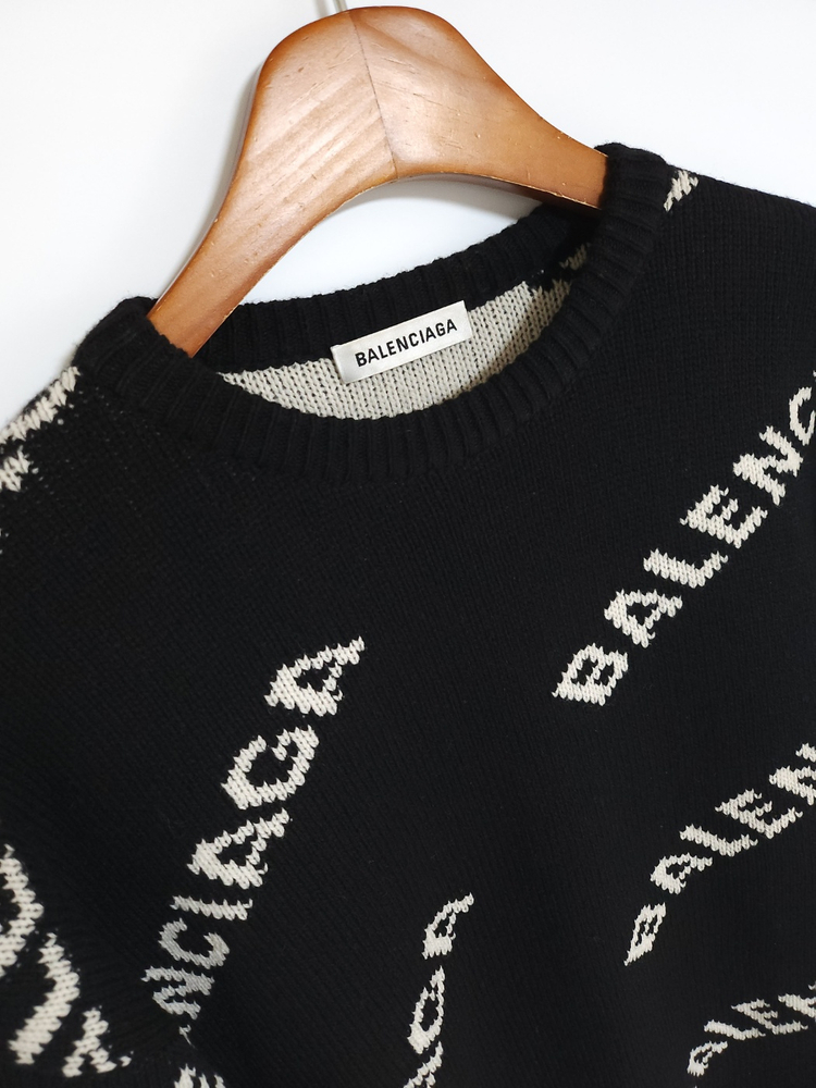 [S] 발렌시아가 블랙 울 멀티로고 여성 오버핏 니트 555273 이미지