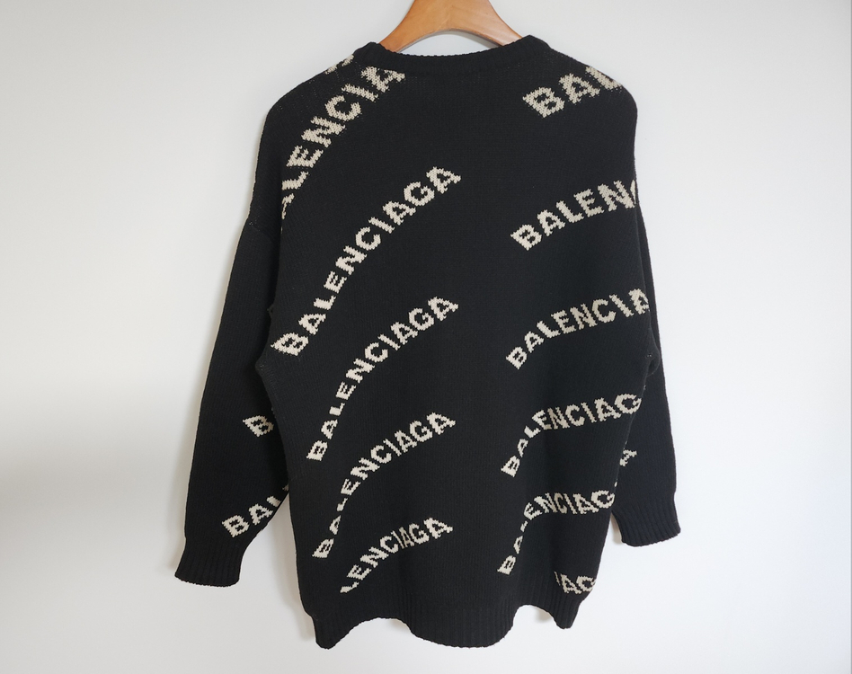 [S] 발렌시아가 블랙 울 멀티로고 여성 오버핏 니트 555273 이미지