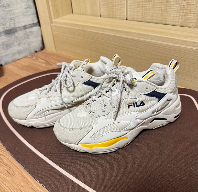 휠라 레이 트레이서 운동화 옐로우 230--0