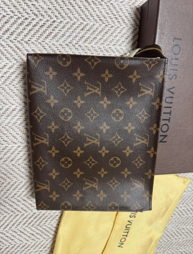 정품 루이비통 포쉐트토일렛 26--1