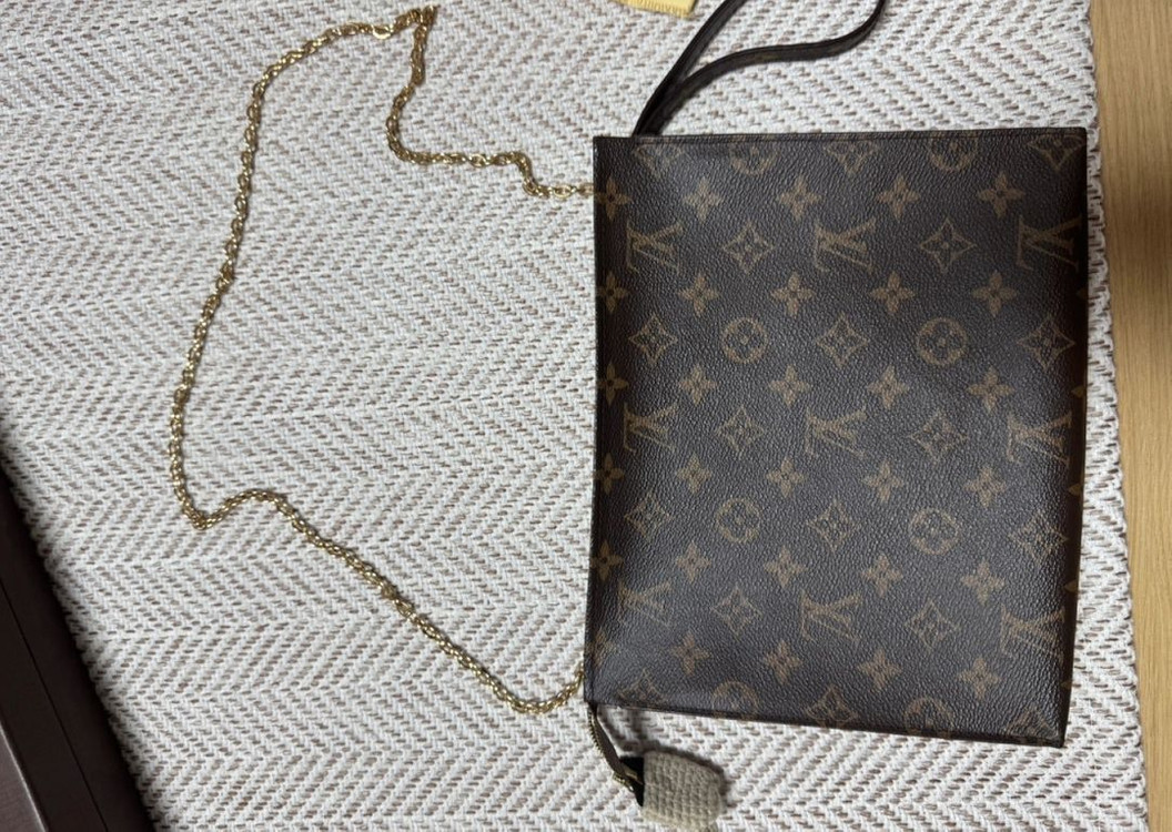 정품 루이비통 포쉐트토일렛 26--5