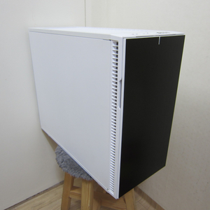 [미들타워] Fractal Design Define R6 화이트