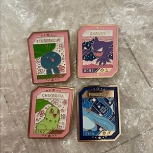 이삭토스트포켓몬스터뱃지 4개일괄 포켓몬뱃지 이미지