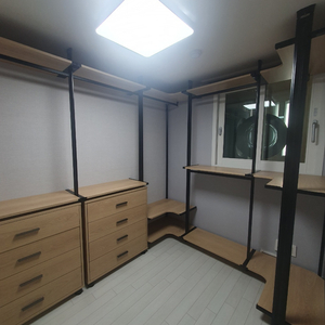 드레스룸 시스템 행거 판매합니다.