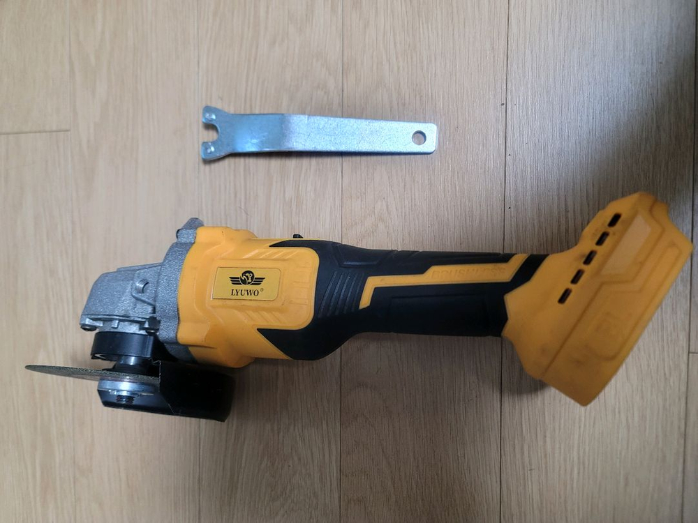 전동 공구 세트 (햄머 드릴, 그라인더, 드릴) 일괄 이미지