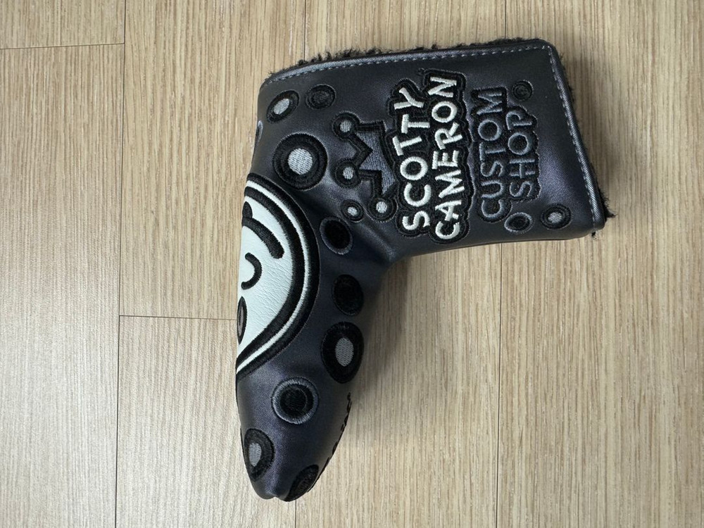 스카티카메론 잭팟쟈니 그레이 퍼터 블레이드용 커버 미사용 이미지