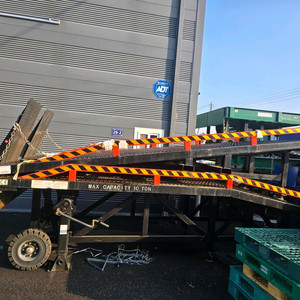 [2주사용]2단분리형 컨테이너도크,접이식도크~820만원 이미지