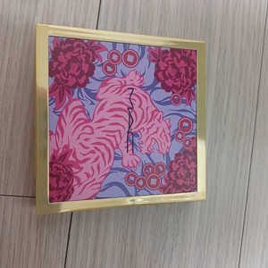 Mac 섀도우팔레트 뉴이어컬렉션 호랑이 이미지