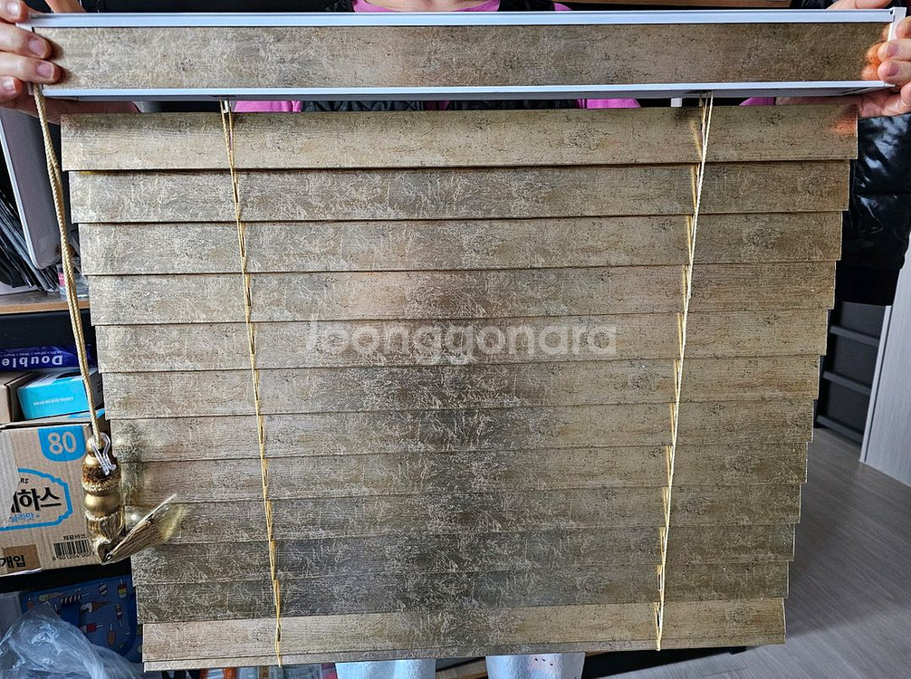 [새제품] 창안애 고급 엔틱 골드 우드블라인드 (희귀템)--2