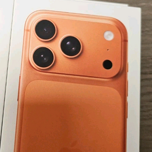 아이폰17프로맥스오렌지256 자급제 미개봉 팝니다