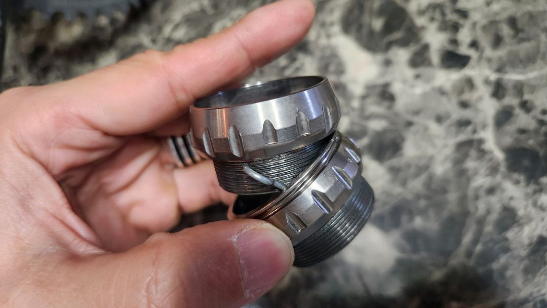 캄파놀로 아테나 11단 크랭크 이미지