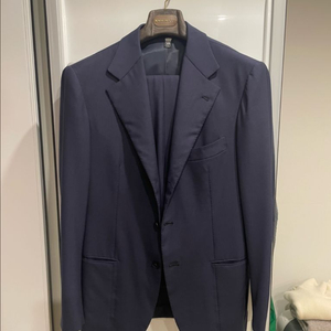 사르토리아 나폴레타나 인 서울 H&S 크리스페어 다크네이비 수트(50)