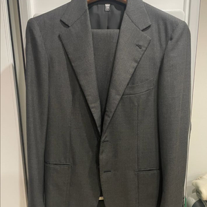 사르토리아 나폴레타나 인 서울 H&S 크리스페어 미드그레이 수트(50)