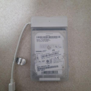 2.5인치 hdd 하드디스크 (외장하드) 판매 합니다. 삼성 1테라