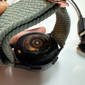 갤럭시 워치5 프로 블랙티타늄45mm+시계줄 3개