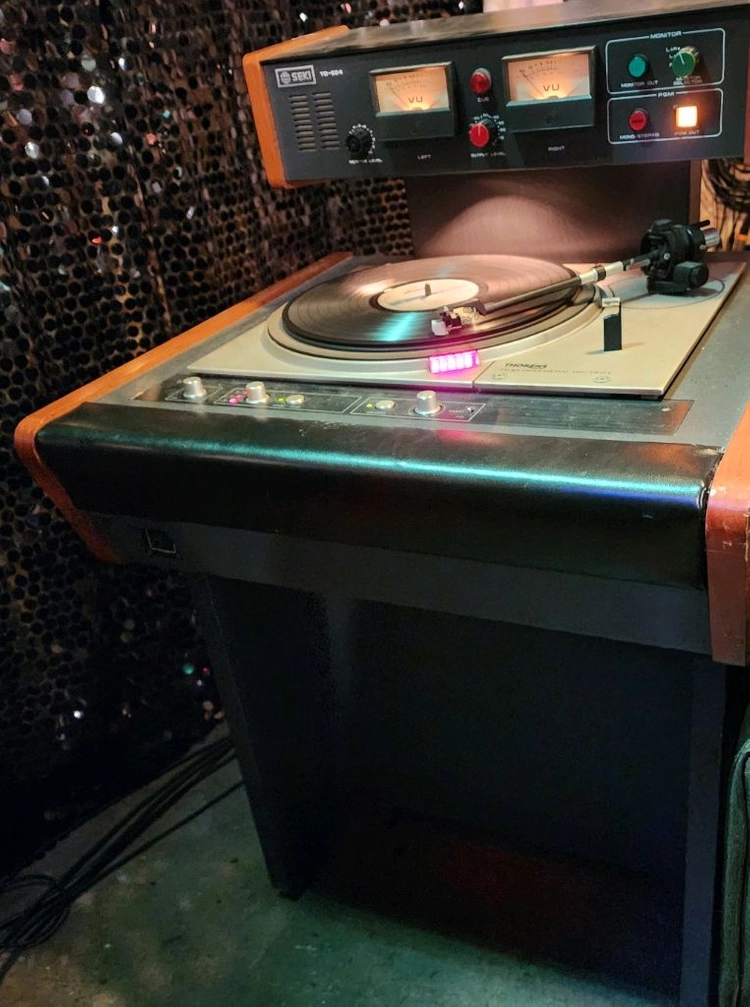 LP 레코드 턴테이블 THORENS TD-624 PROFESSIONAL DRIVE 이미지