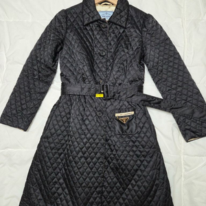 프라다 퀄팅 자켓