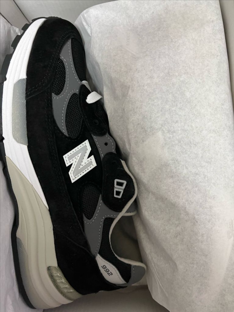 뉴발란스 992 블랙/그레이 운동화(265) 이미지