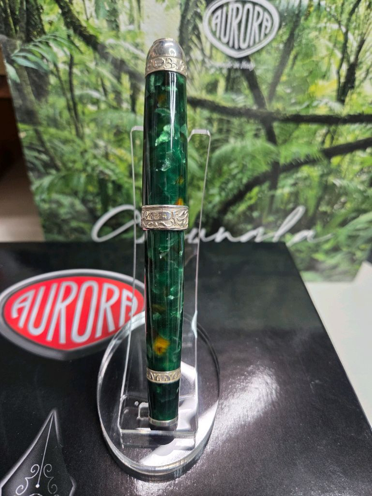 오로라 정글라(Jungla)만년필 EF닙 이미지
