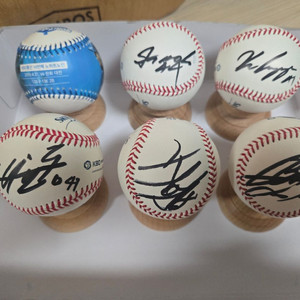 삼성라이온즈 오재일, 김현준, 허윤동, 구자욱, 채태인,선수싸인볼 노히트노런기념구 일괄판매입니다