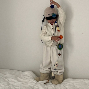 타이니비기 Fluffy Earflap Camp Cap