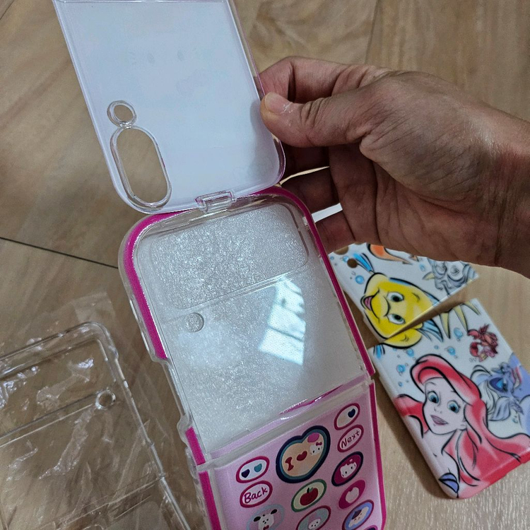 z플립3 케이스 필름 일괄 팝니다.--1