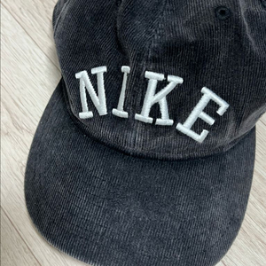 나이키 코듀로이 골덴 캡 모자